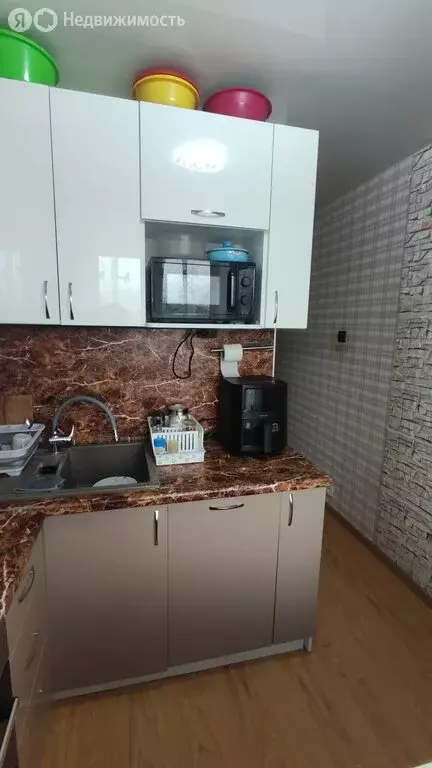 2-комнатная квартира: село Чугуевка, улица Комарова, 15 (47.2 м) - Фото 2