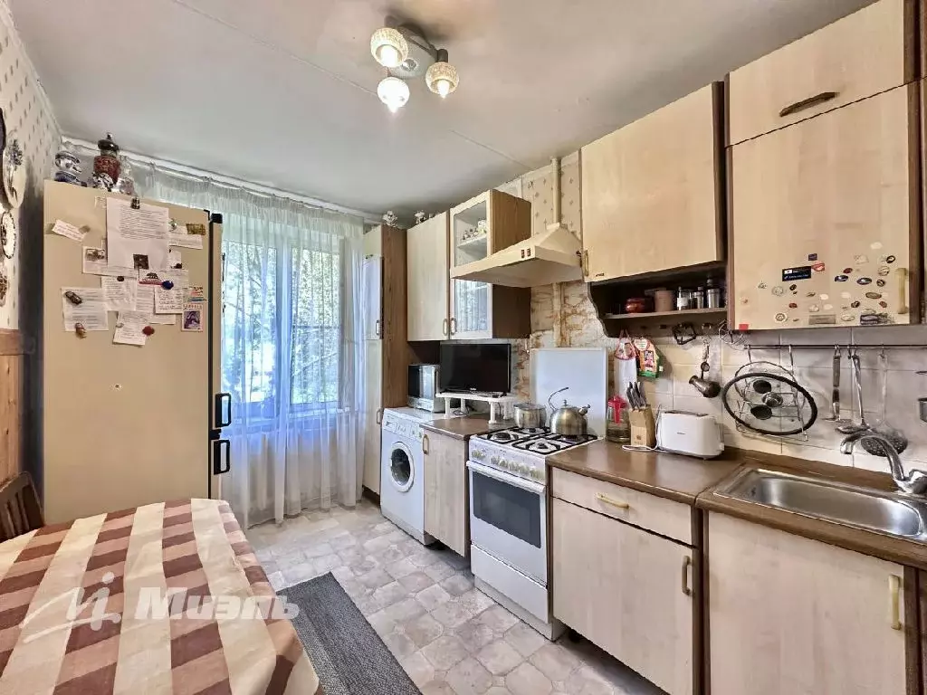 Продается 2-комнатная квартира - Фото 2