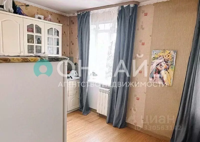 2-к кв. Бурятия, Улан-Удэ ул. Бабушкина, 5 (41.8 м) - Фото 2