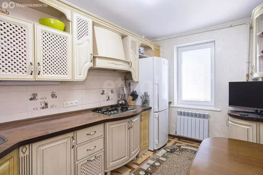 3-комнатная квартира: Севастополь, улица Колобова, 18/7 (75.2 м) - Фото 1