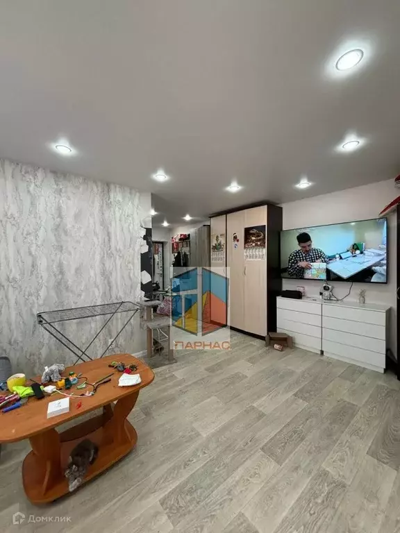 Продаётся 4-к квартира, 62.5 м - Фото 1