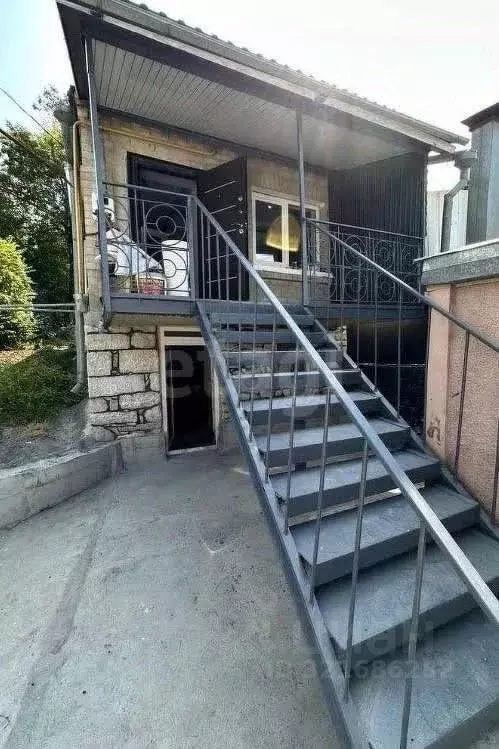 Дом в Ставропольский край, Пятигорск ул. Матвеева (77 м) - Фото 1