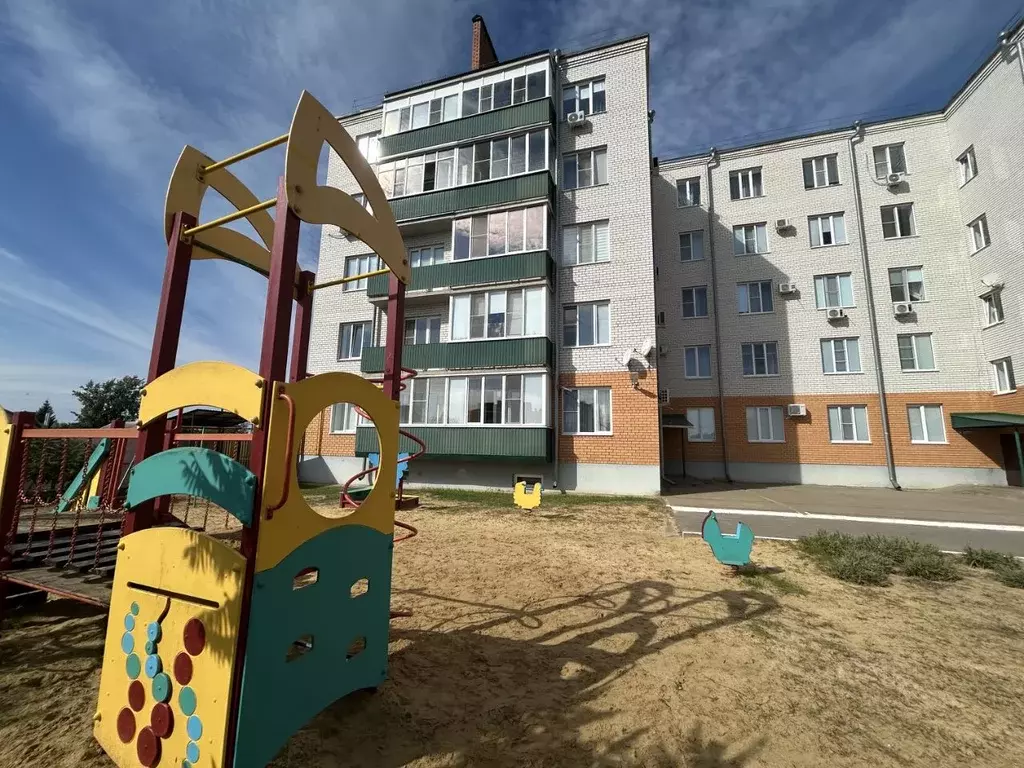 2-к кв. Воронежская область, Россошь Тихий пер., 8Д (85.2 м) - Фото 2