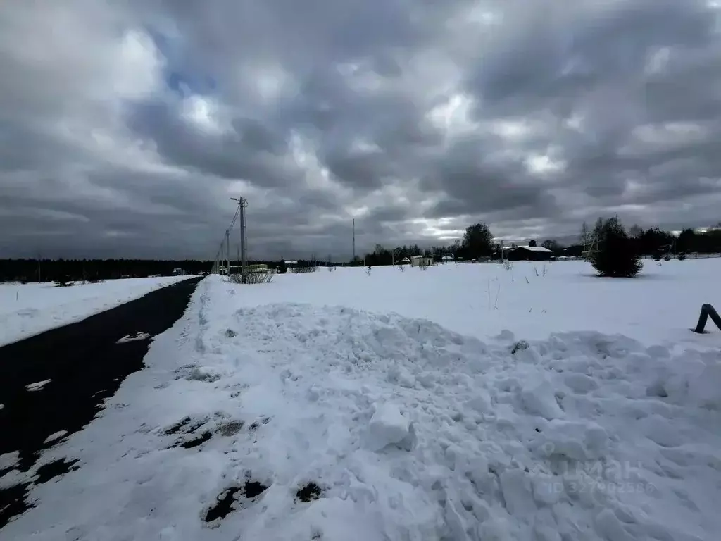 Участок в Московская область, Истра муниципальный округ, д. Покровское ... - Фото 1