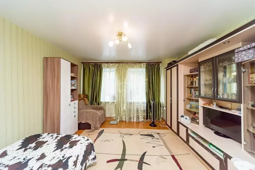 Комната Ярославская область, Ярославль просп. Ленина, 14 (31.8 м) - Фото 1