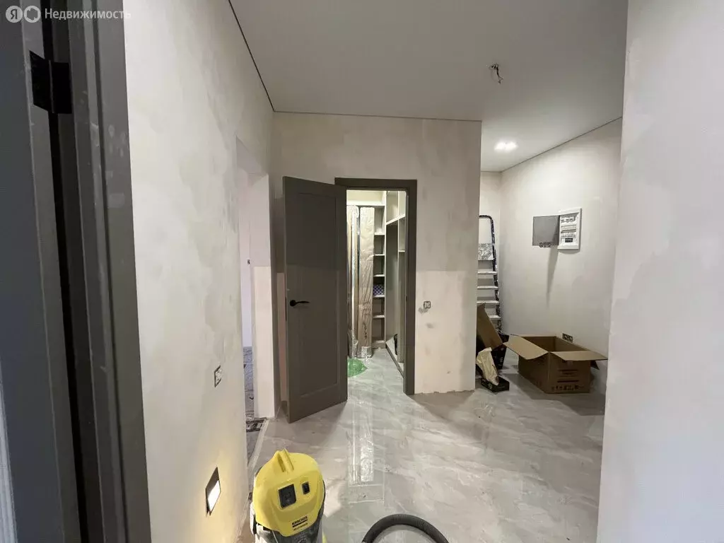 2-комнатная квартира: Владикавказ, улица Астана Кесаева, 23А (55 м) - Фото 1