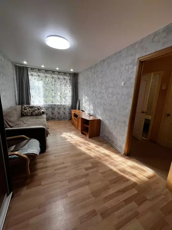 Продаётся 2-к квартира, 42.5 м - Фото 0