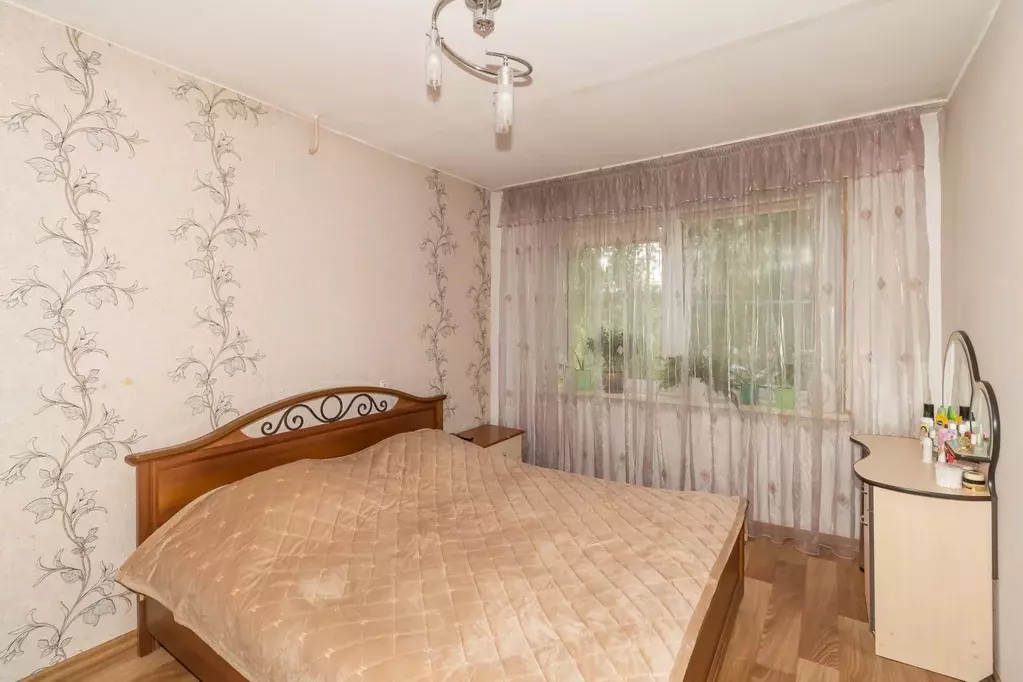 Продаётся 4-к квартира, 75.4 м - Фото 0