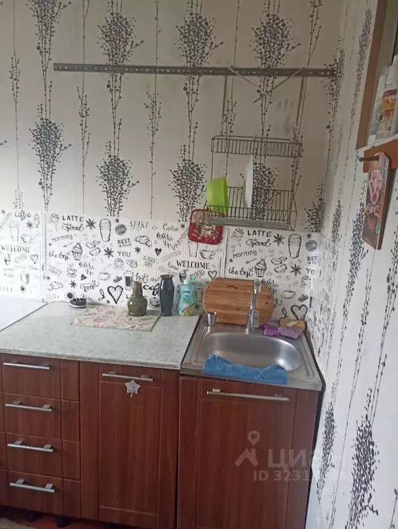 2-к кв. Кемеровская область, Междуреченск просп. Строителей, 28 (43.0 ... - Фото 2