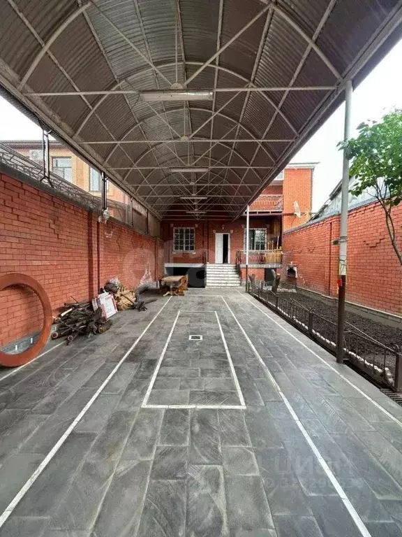 Дом в Северная Осетия, Владикавказ ул. Галковского, 26 (244 м) - Фото 2