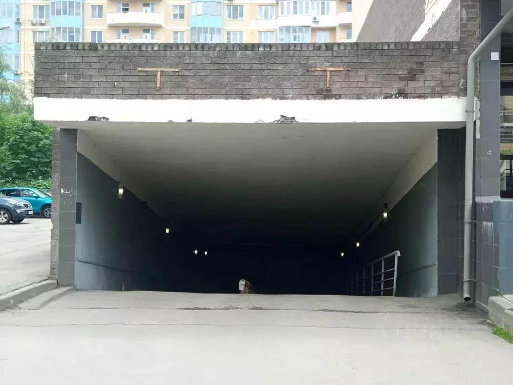 Гараж в Москва Родионовская ул., 12 (14 м) - Фото 2