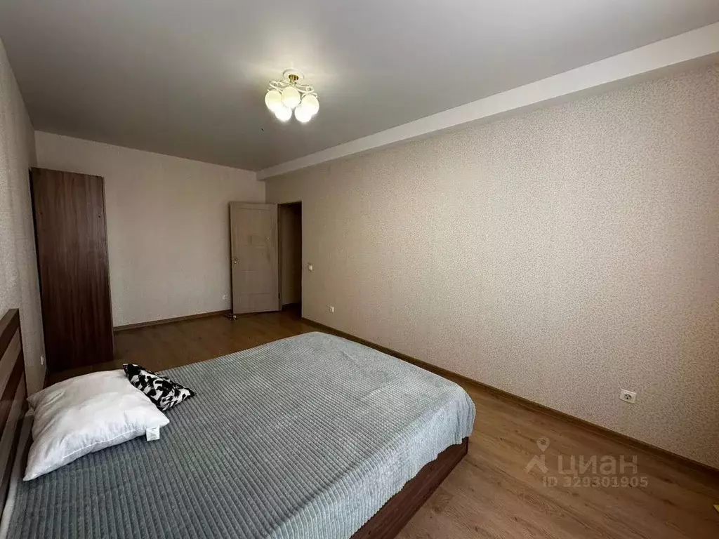 2-к кв. Татарстан, Казань ул. Зур Урам, 1Кк2 (70.0 м) - Фото 2