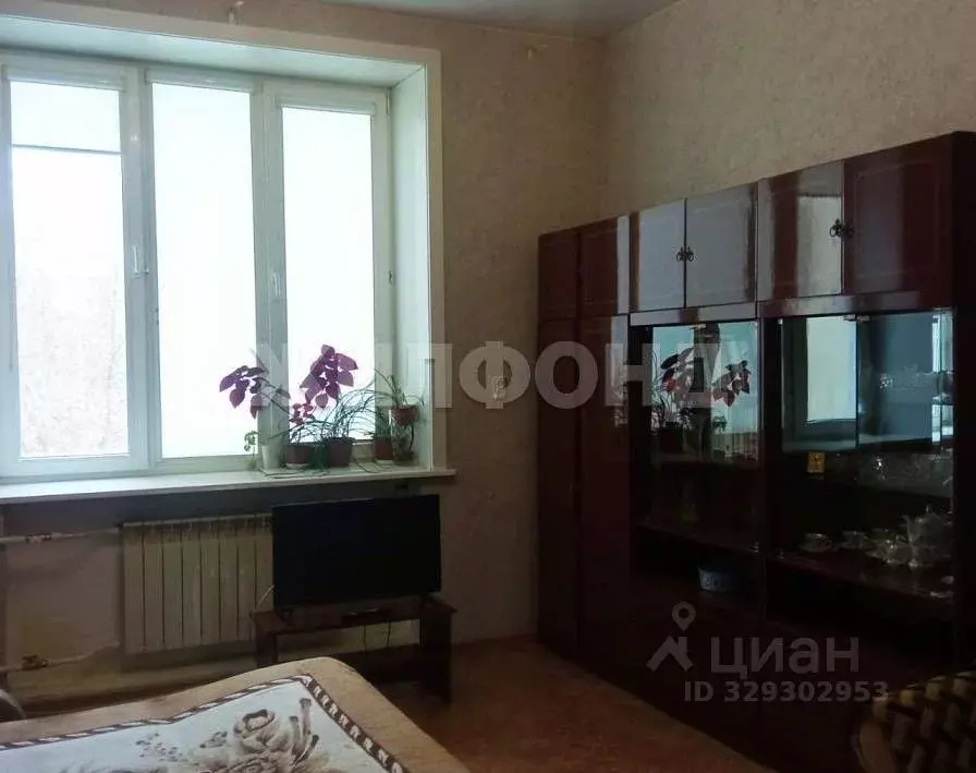 Комната Новосибирская область, Новосибирск ул. Аэропорт, 6 (80.5 м) - Фото 1