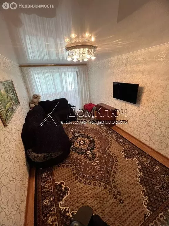 2-комнатная квартира: Кумертау, улица Пушкина, 8 (43 м) - Фото 1