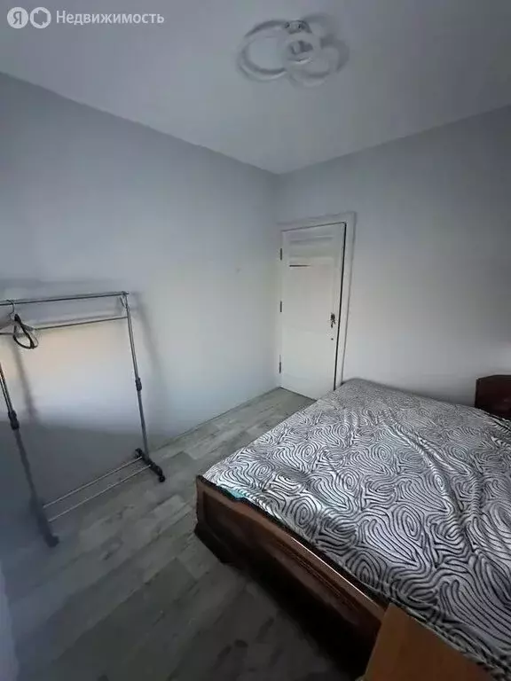 4-комнатная квартира: Валуйки, улица Калинина, 37Б (75.4 м) - Фото 2