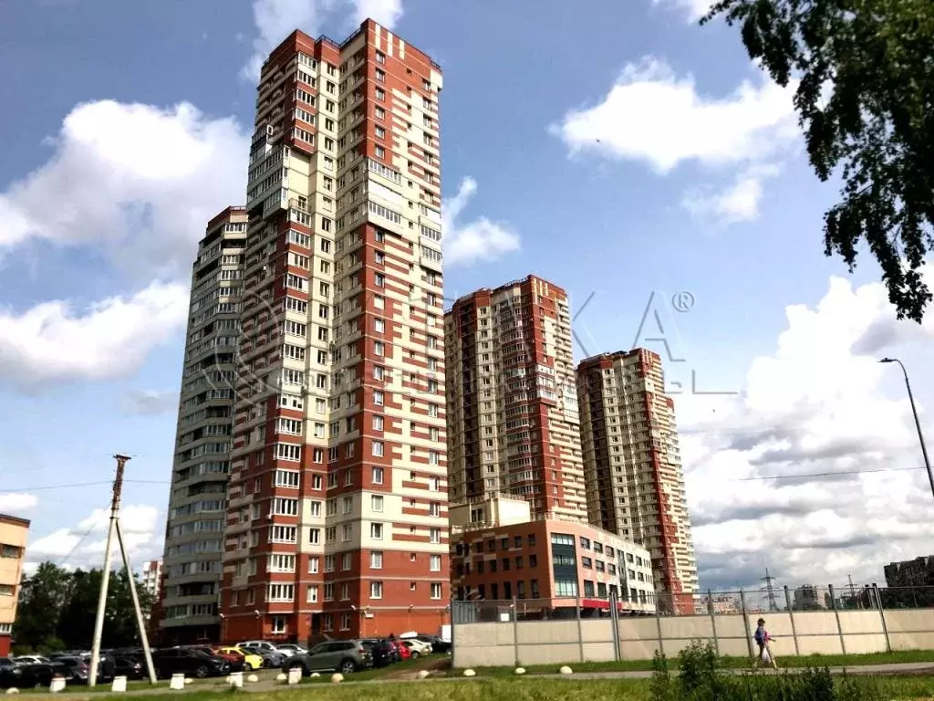3-к кв. Санкт-Петербург ул. Орджоникидзе, 52 (55.2 м) - Фото 0