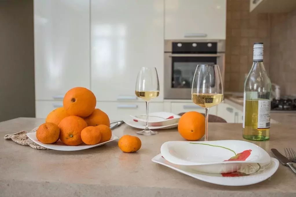 1-к кв. Краснодарский край, Сочи Центральный мкр, ул. Первомайская, 13 ... - Фото 1