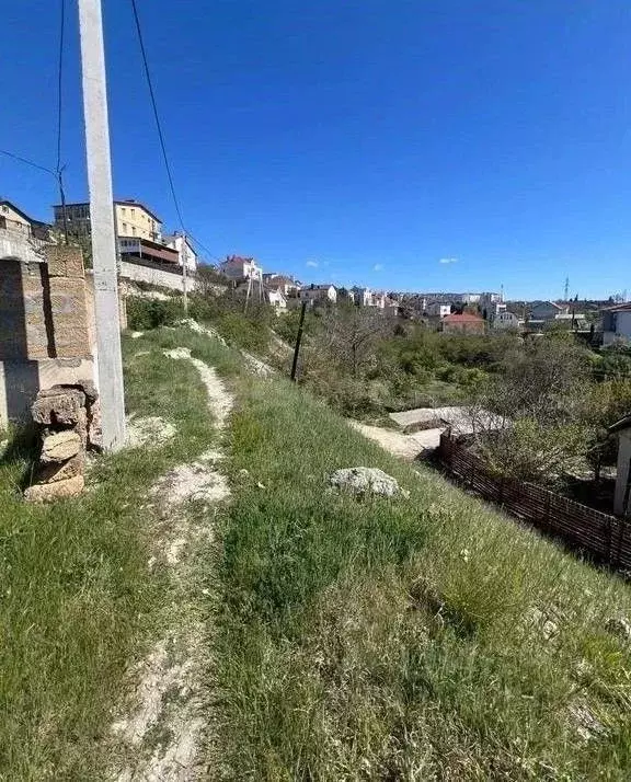 Участок в Севастополь ул. Муссонная (4.0 сот.) - Фото 1