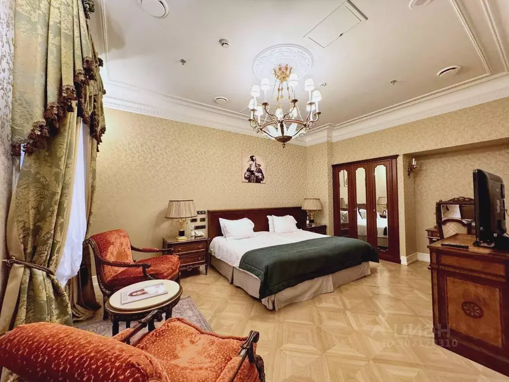 Комната Санкт-Петербург наб. Реки Мойки, 59 (35.0 м) - Фото 0