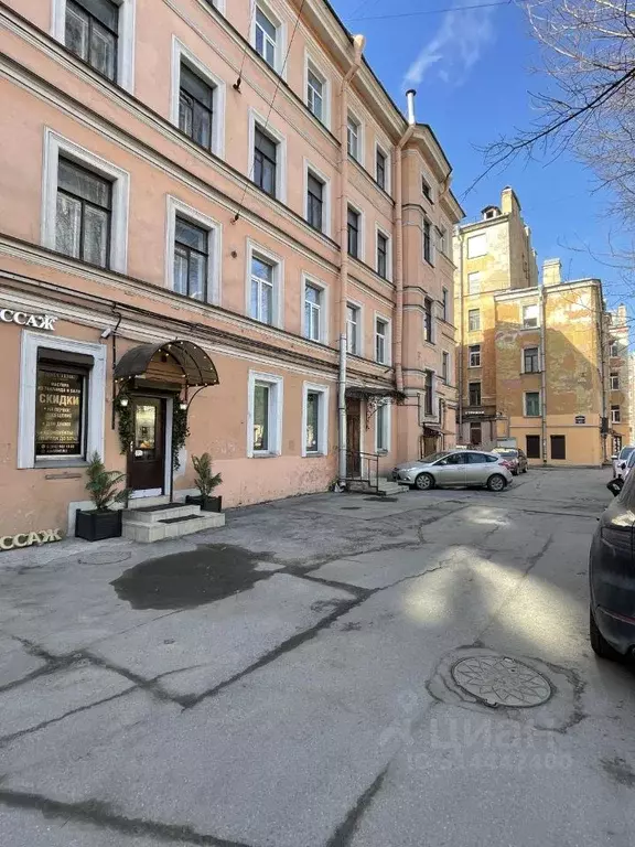 Помещение свободного назначения в Санкт-Петербург просп. Добролюбова, ... - Фото 0
