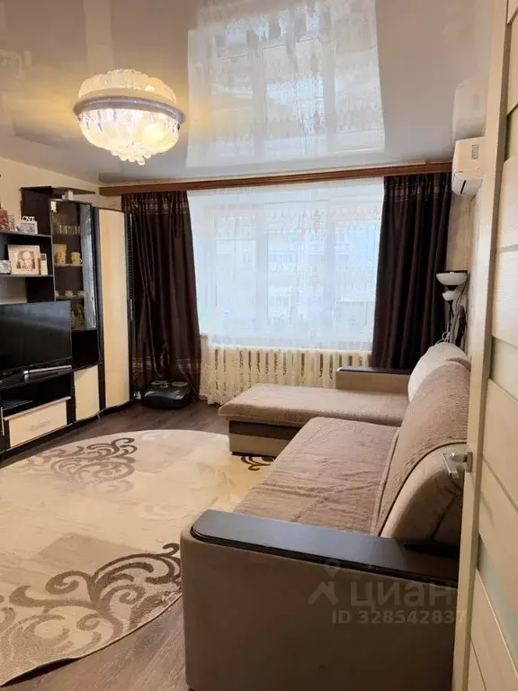 1-к кв. Нижегородская область, Дзержинск Молодежная ул., 11 (35.6 м) - Фото 1