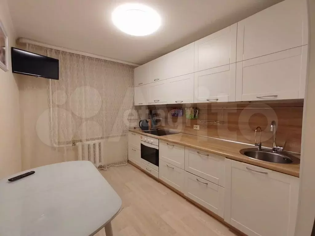 3-к. квартира, 80 м, 1/9 эт. - Фото 0