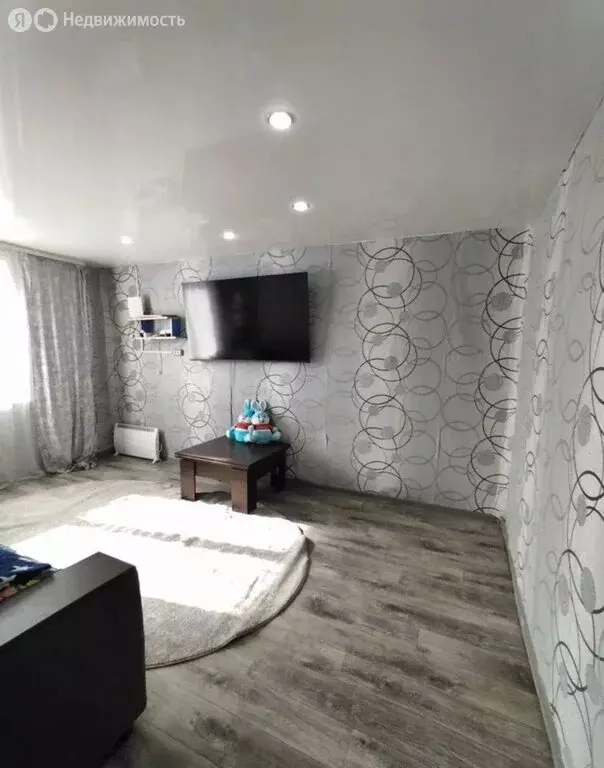 Дом в Усольский район, Тайтурское муниципальное образование, рабочий ... - Фото 1