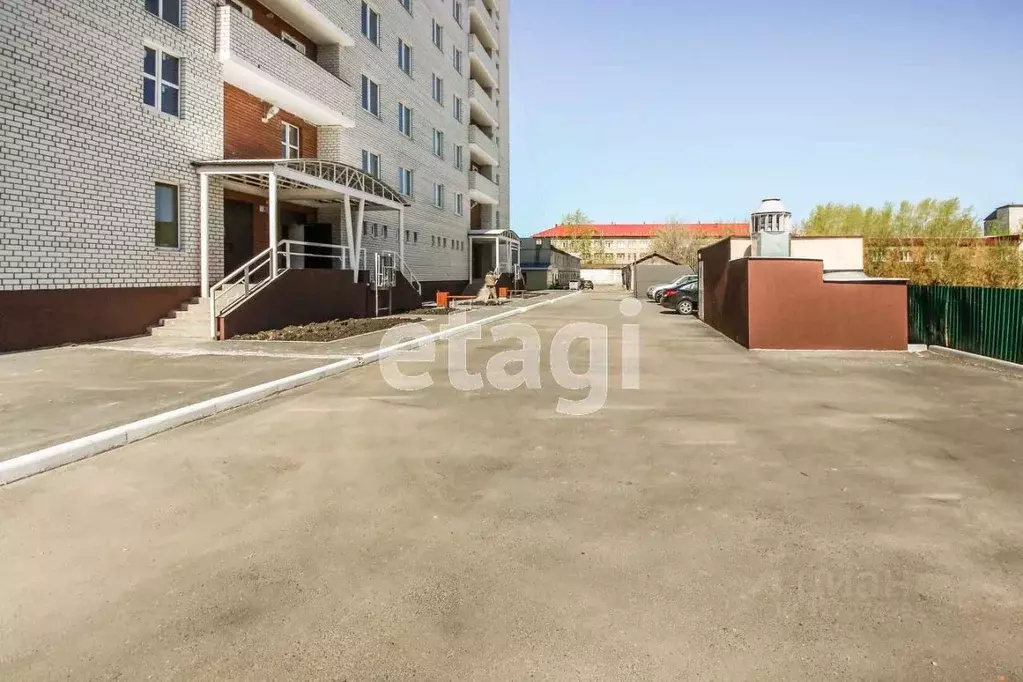 2-к кв. Тюменская область, Тюмень Севастопольская ул., 2к4 (76.6 м) - Фото 1