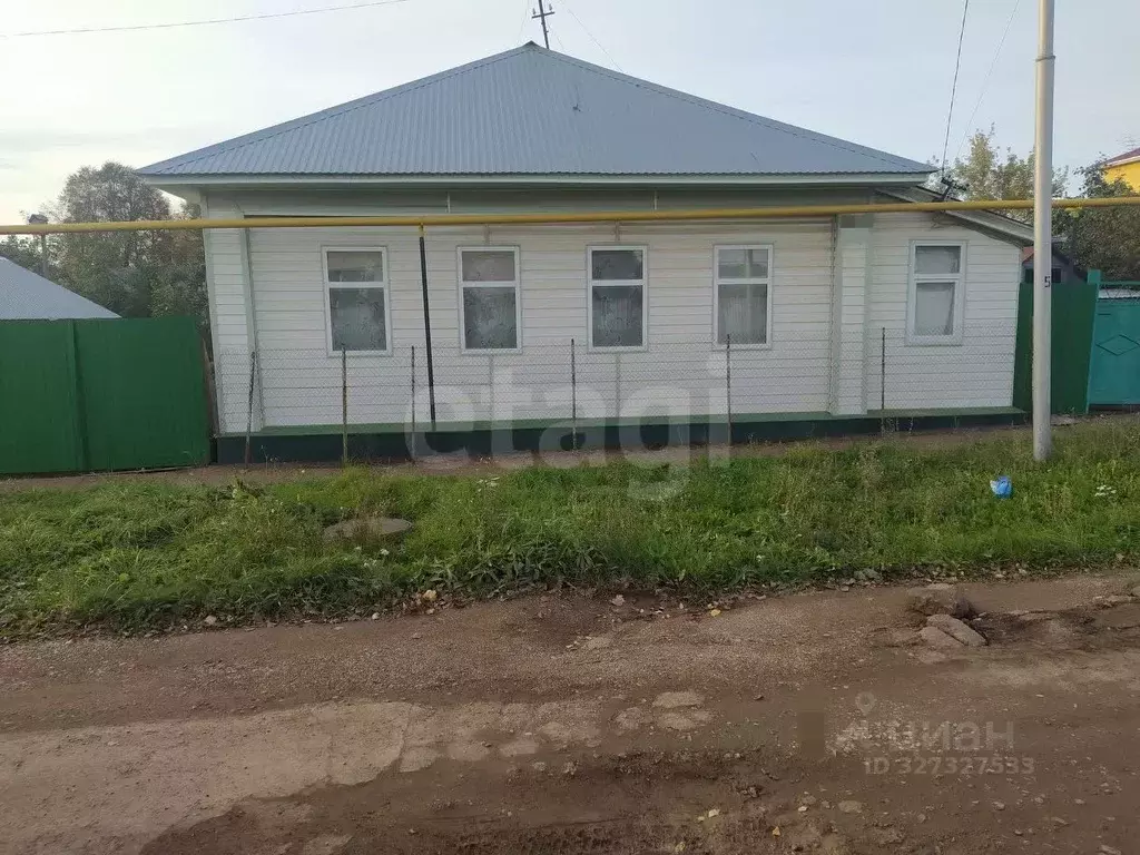 Дом в Башкортостан, Бирск ул. Курбатова (69 м) - Фото 1