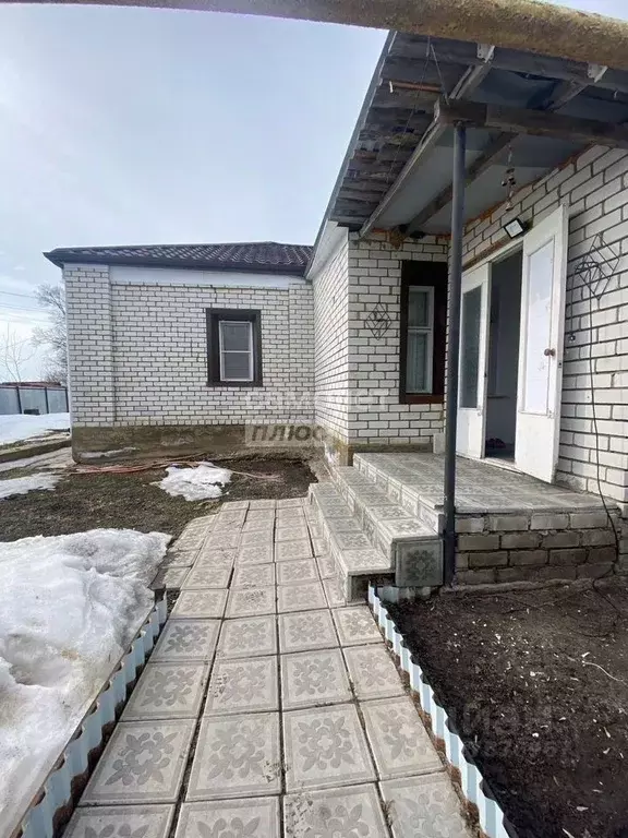 Дом в Липецкая область, Усманский муниципальный округ, с. Октябрьское ... - Фото 1