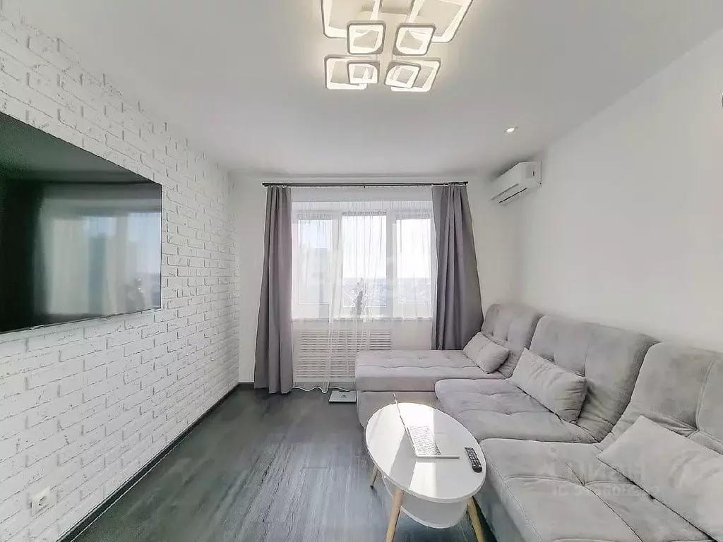2-к кв. Башкортостан, Стерлитамак ул. Артема, 152 (50.4 м) - Фото 0