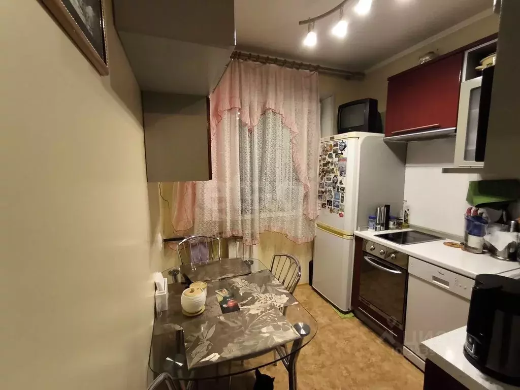 2-к кв. Ханты-Мансийский АО, Сургут просп. Ленина, 32 (48.0 м) - Фото 1