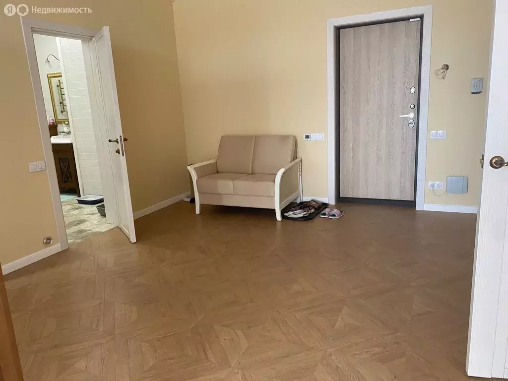 2-комнатная квартира: посёлок Горки-10, 23 (74 м) - Фото 1