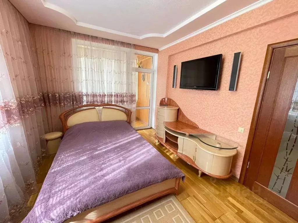 2-к кв. Крым, Евпатория ул. Демышева, 123 (55.0 м) - Фото 0