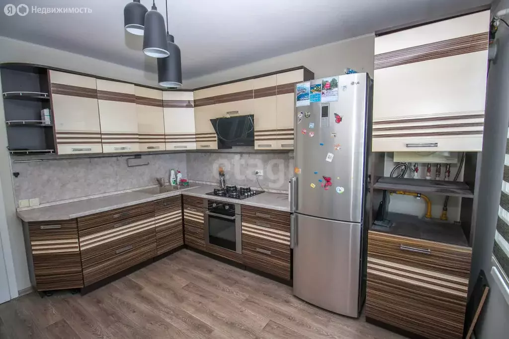 3-комнатная квартира: Южно-Сахалинск, Южная улица, 24Б (74 м) - Фото 1