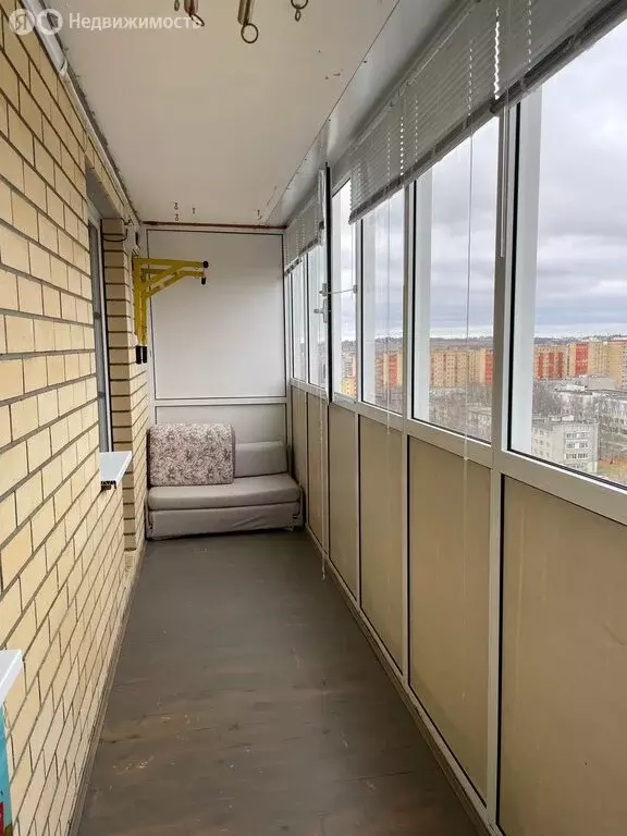 1-комнатная квартира: Ярославль, улица Ньютона, 19 (35 м) - Фото 1