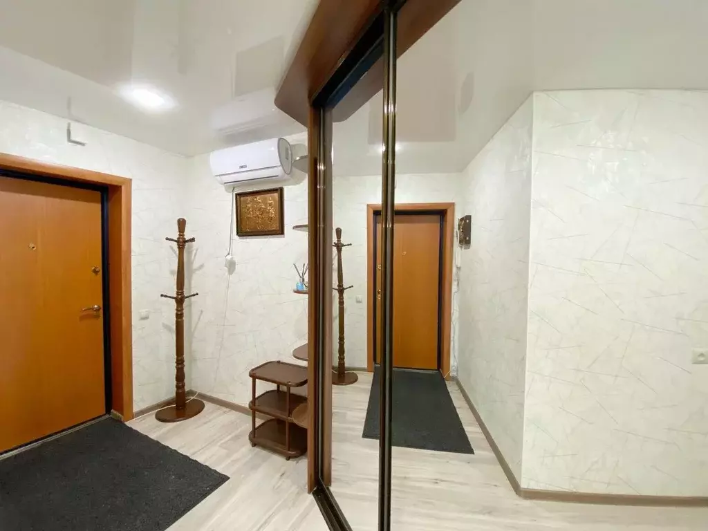 2-к кв. Приморский край, Владивосток ул. Крыгина, 6 (55.0 м) - Фото 2