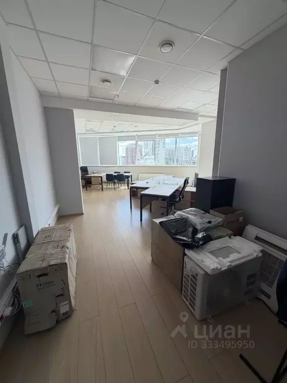 Офис в Свердловская область, Екатеринбург ул. Основинская, 10 (45 м) - Фото 1