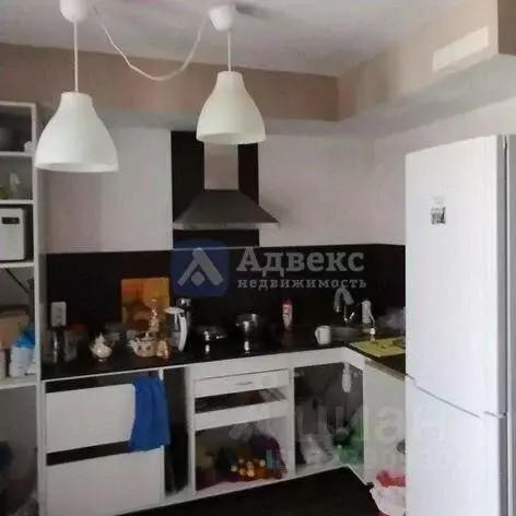 Студия Тюменская область, Тюмень Микрорайон мыс, ул. Судоремонтная, 31 ... - Фото 1