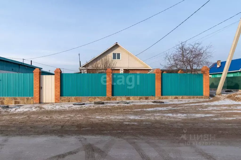 Дом в Забайкальский край, Читинский район, Атамановка пгт ул. 1-я ... - Фото 1