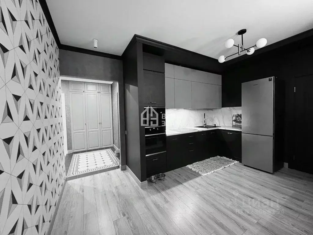 3-к кв. Калужская область, Калуга ул. 65 лет Победы, 45 (82.8 м) - Фото 2