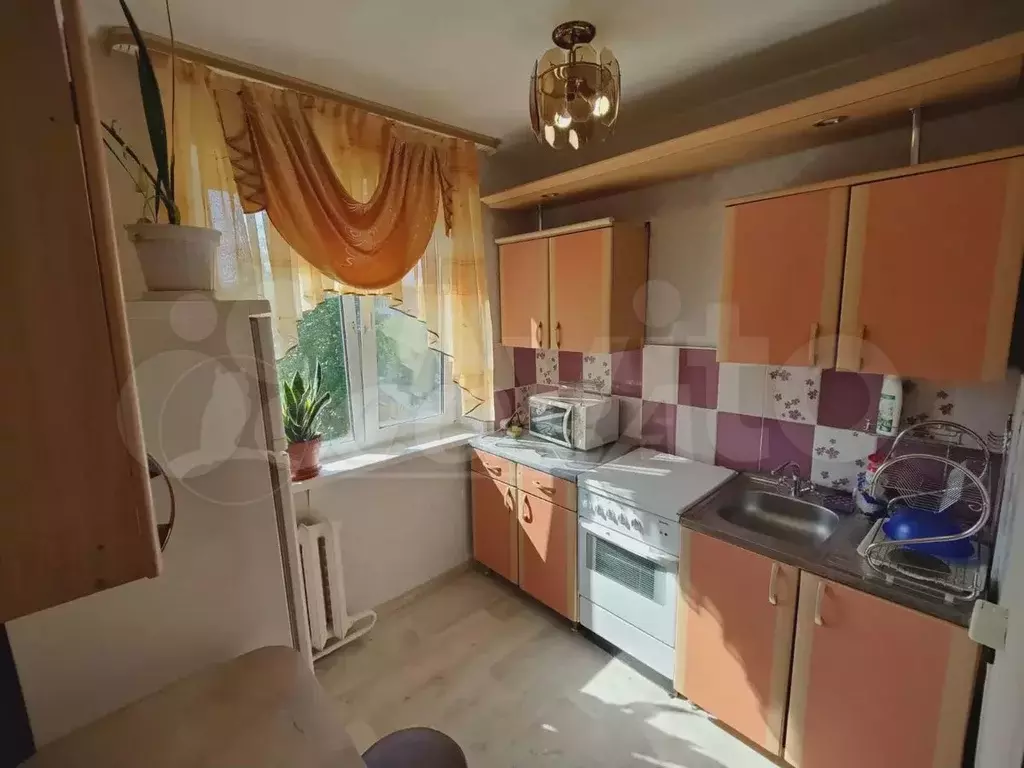 2-к. квартира, 49 м, 5/5 эт. - Фото 0