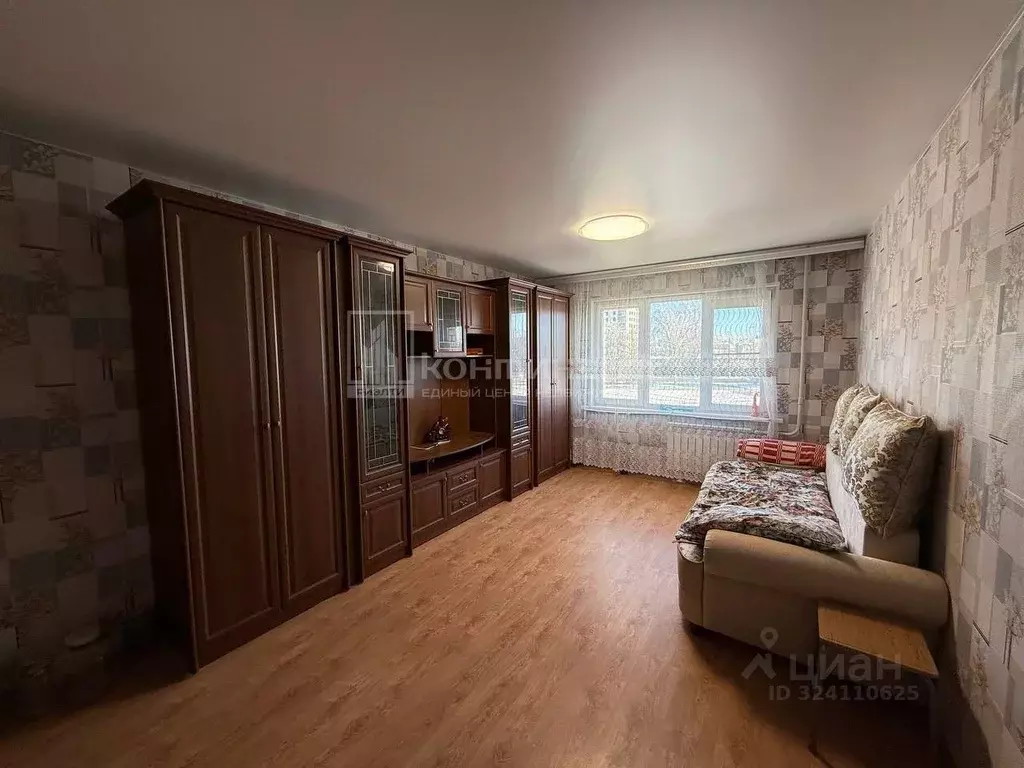 2-к кв. Владимирская область, Ковров Комсомольская ул., 106 (73.5 м) - Фото 1