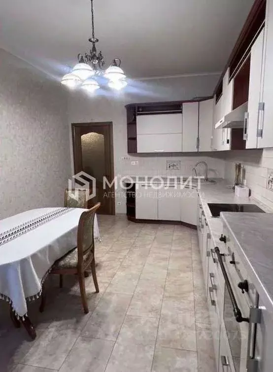 2-к кв. Белгородская область, Старый Оскол Интернациональный мкр, 29 ... - Фото 1