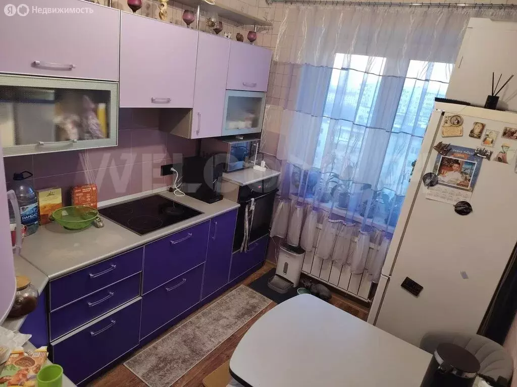 3-комнатная квартира: Тольятти, 10-й квартал, бульвар Луначарского, 4 ... - Фото 2