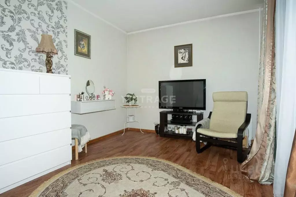 2-к кв. Новосибирская область, Новосибирск ул. Кошурникова, 7 (42.6 м) - Фото 0