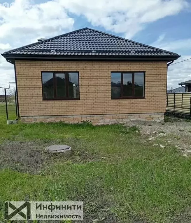 Дом в Ставрополь, улица Роз (105 м) - Фото 0