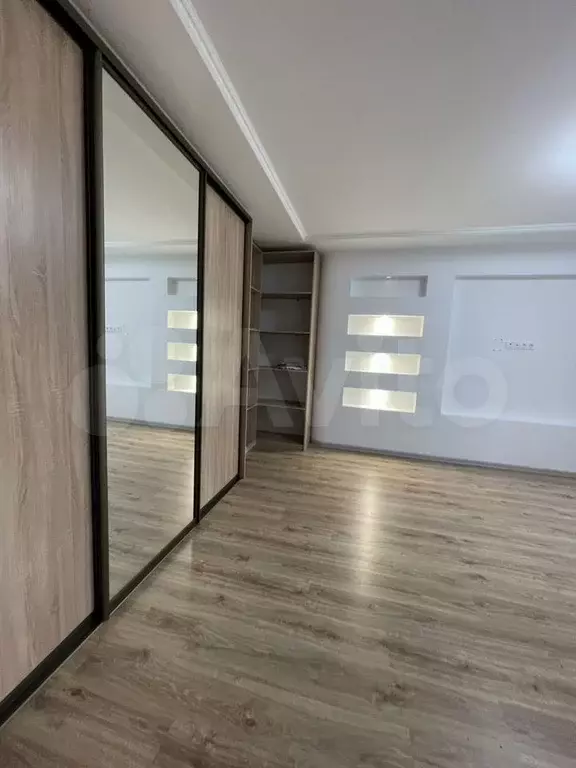 1-к. квартира, 50 м, 8/14 эт. - Фото 1