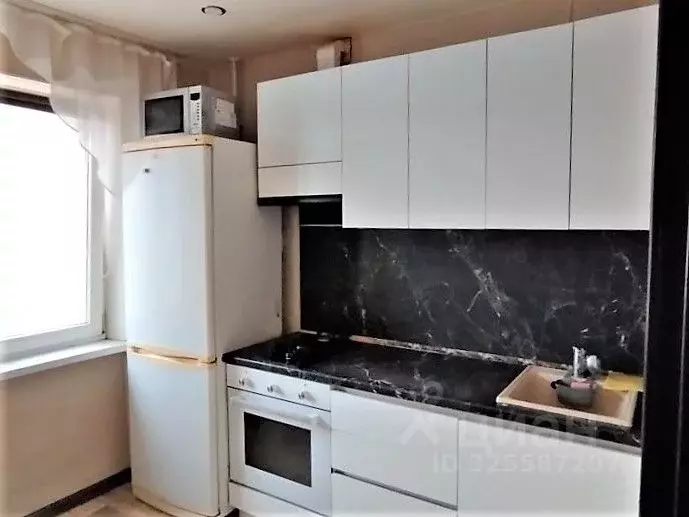 2-к кв. Омская область, Омск Городок Нефтяников мкр, ул. 50 лет ... - Фото 1