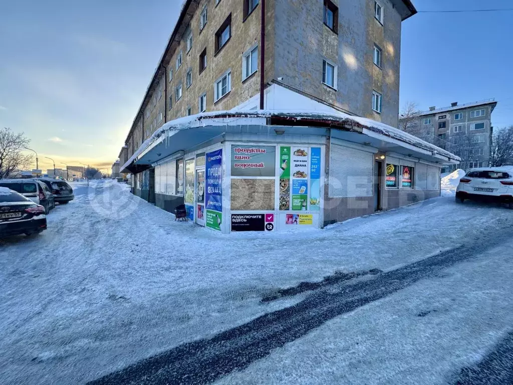 Торговая площадь в Мурманская область, Мурманск ул. Свердлова, 30 (313 ... - Фото 1